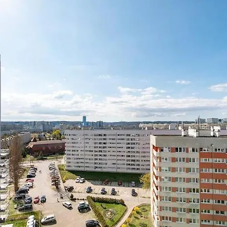 Uroczy Apartament Z Miejscem Garazowym.