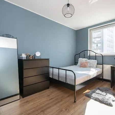 Apartmán Uroczy Apartament Z Miejscem Garazowym. *