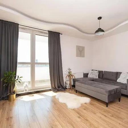 Apartmán Uroczy Apartament Z Miejscem Garazowym.